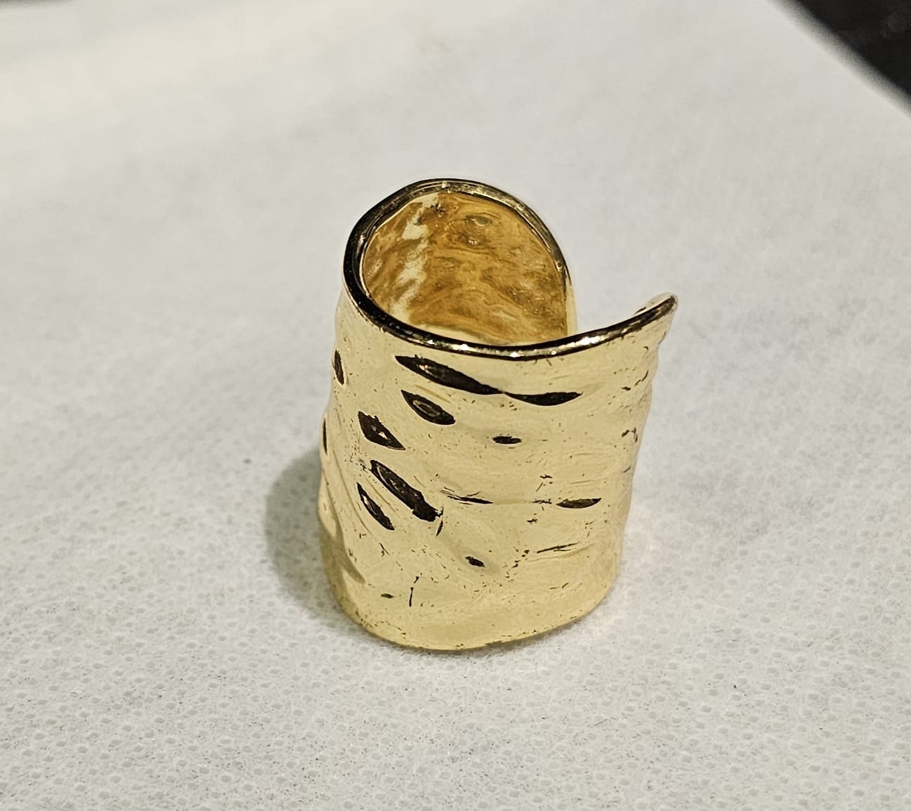 Ring B44