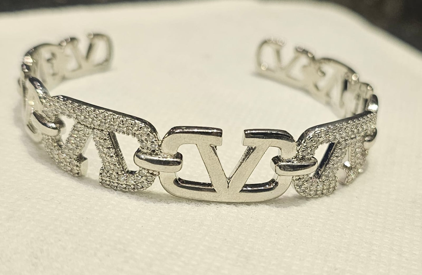 Bracelet B48