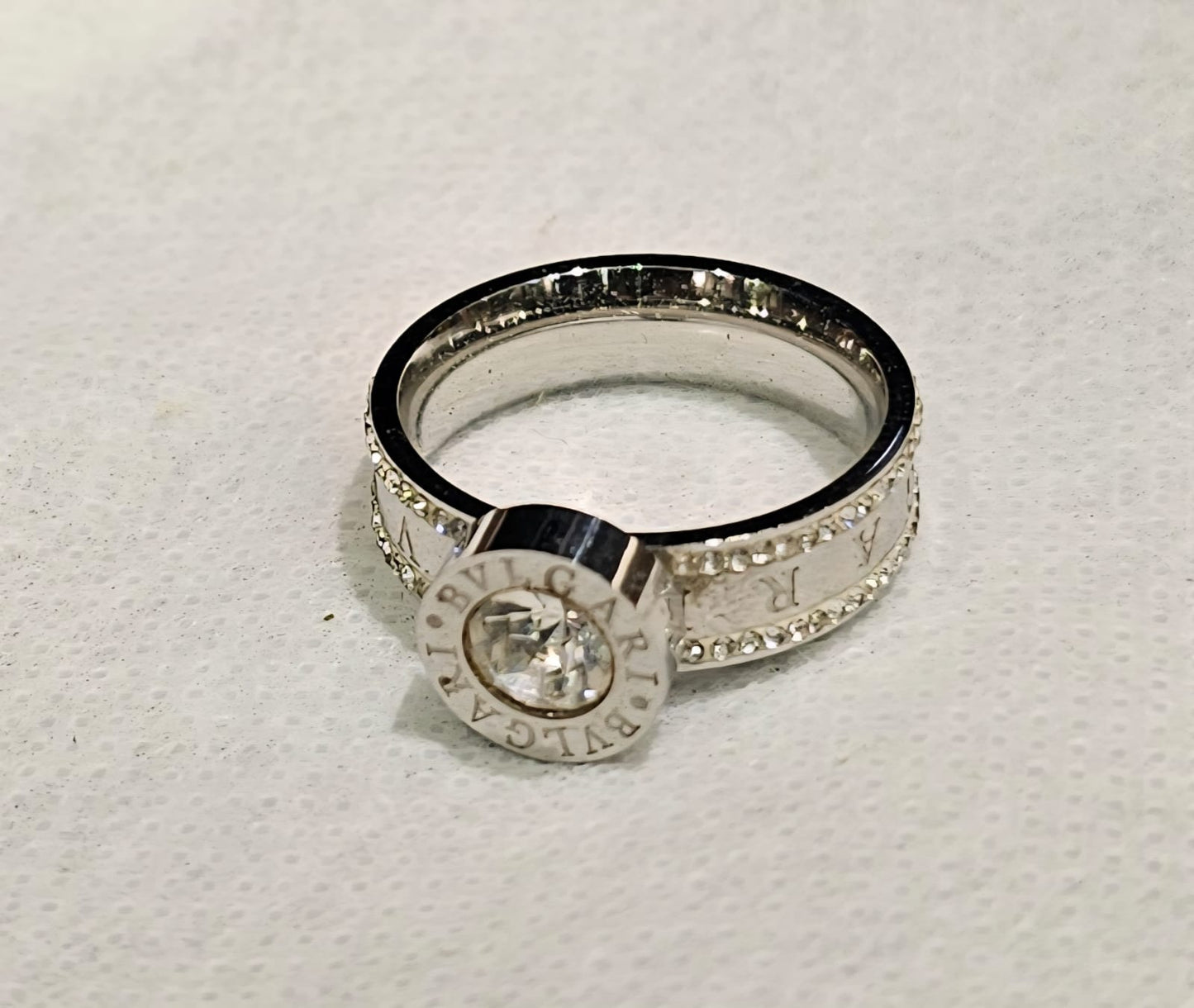 Ring B15