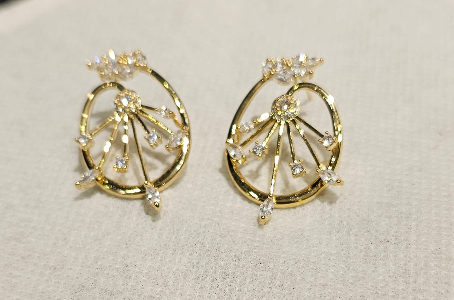 Earring B6