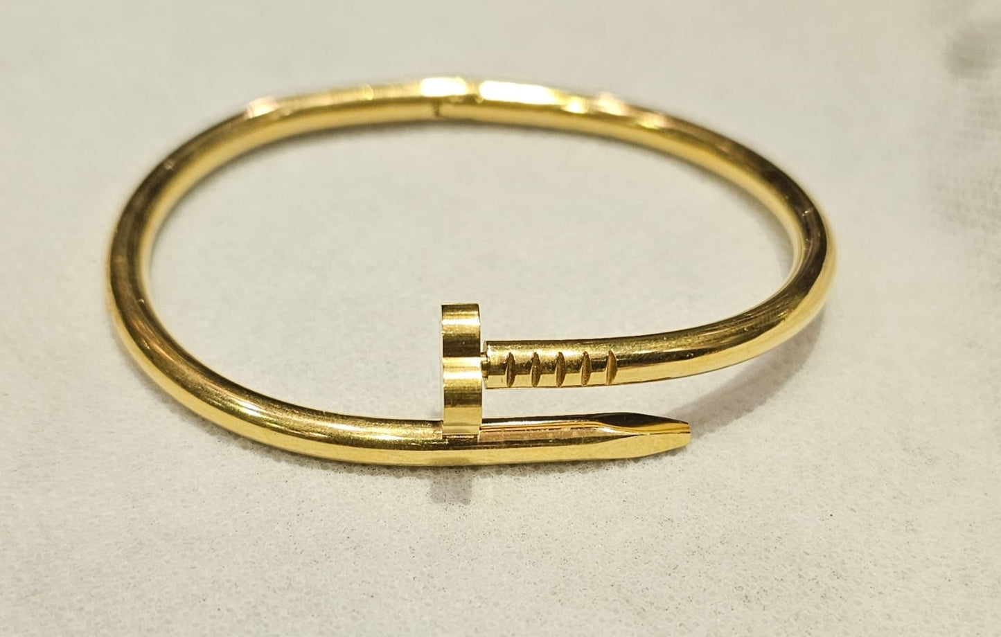 Bracelet B23