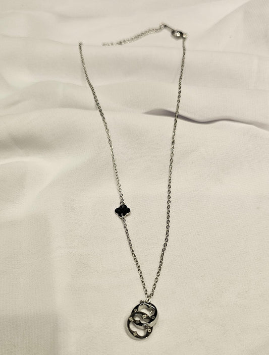 Necklace B41