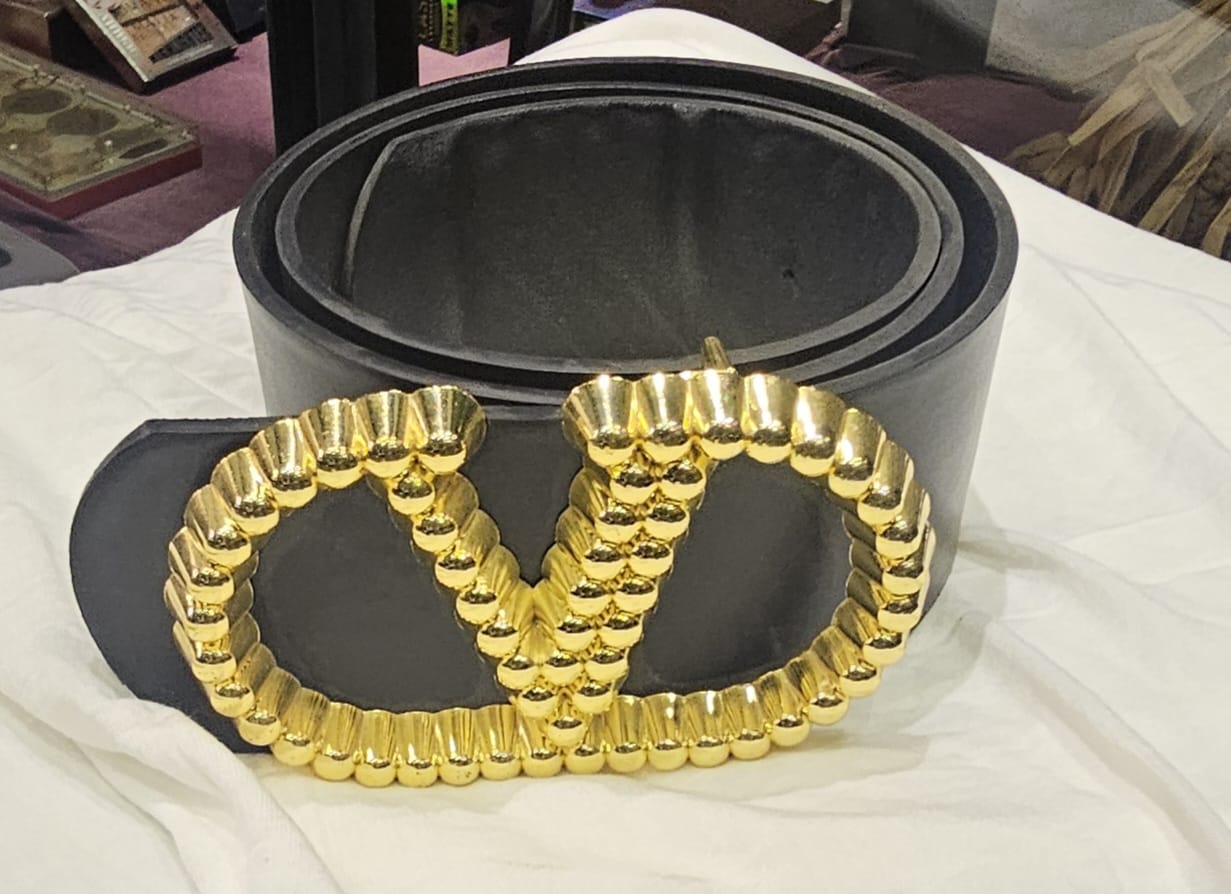 Belt B4