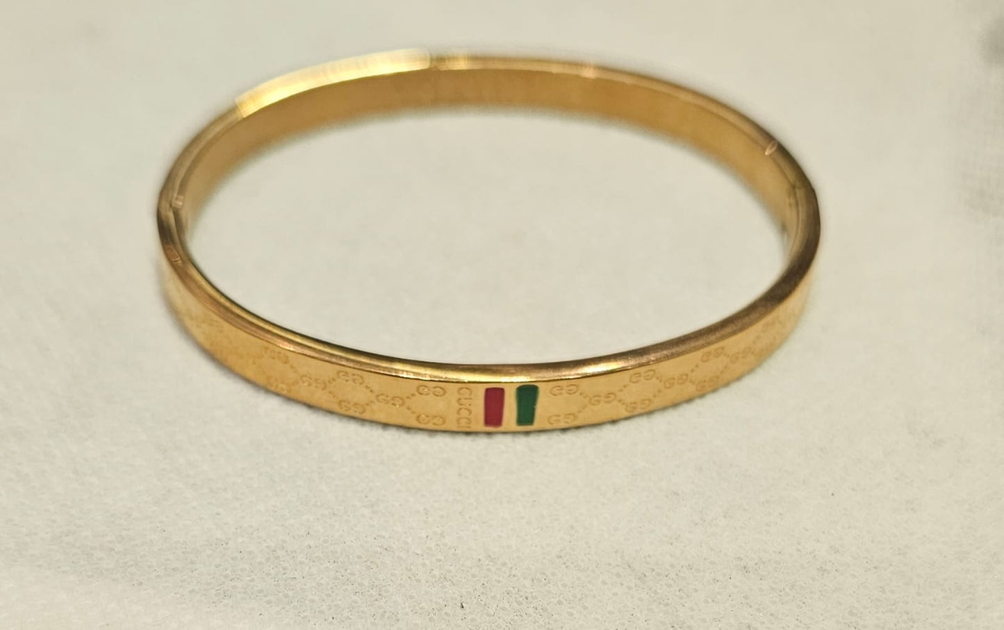 Bracelet B74