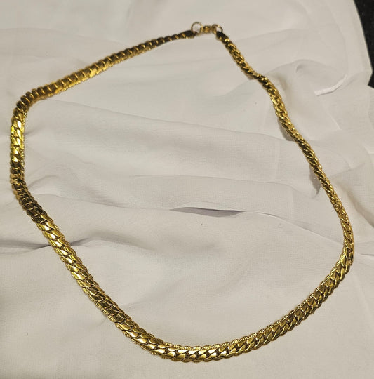 Necklace B26