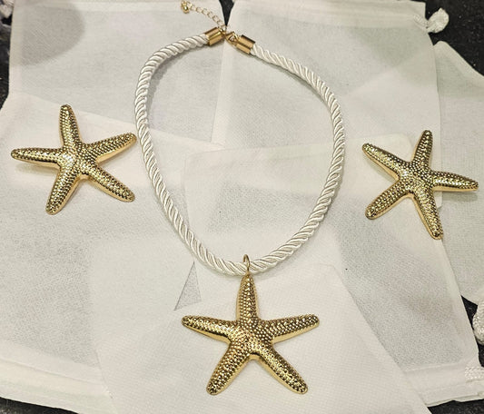 Necklace B23