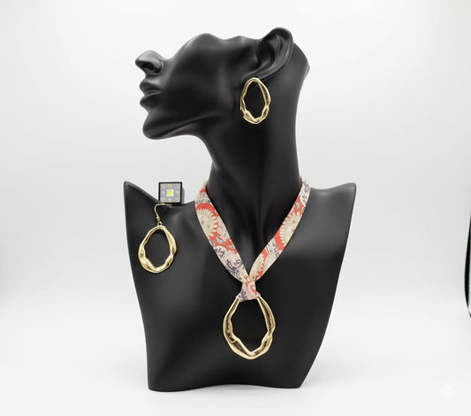 Necklace B5