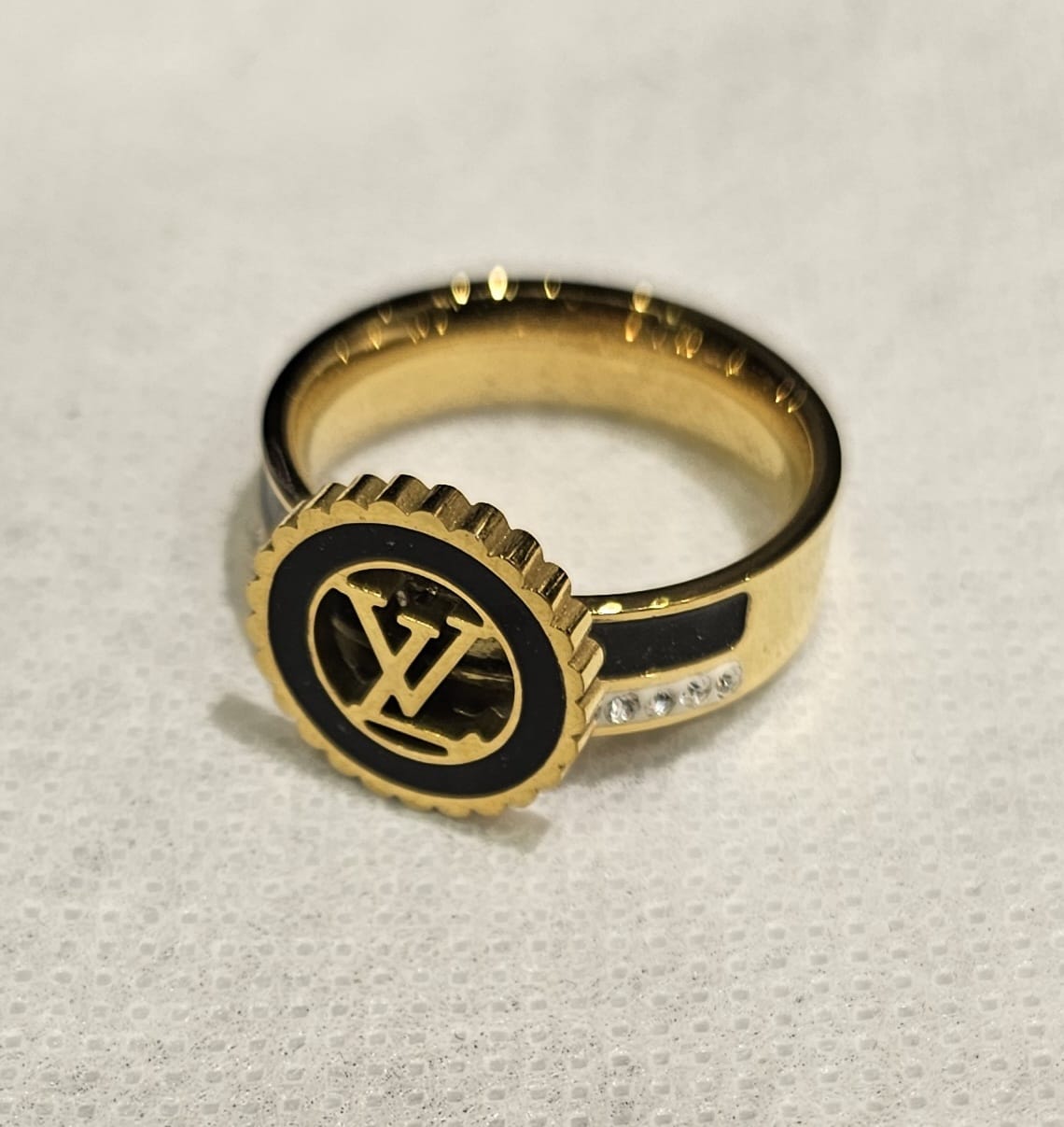 Ring B35