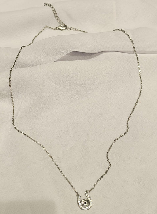 Necklace B43