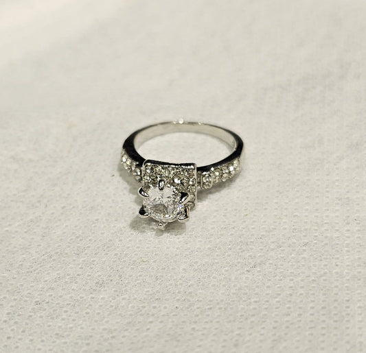 Ring B18