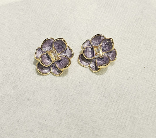 Earring B4