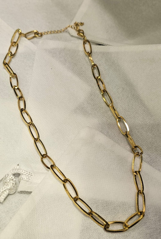 Necklace B18